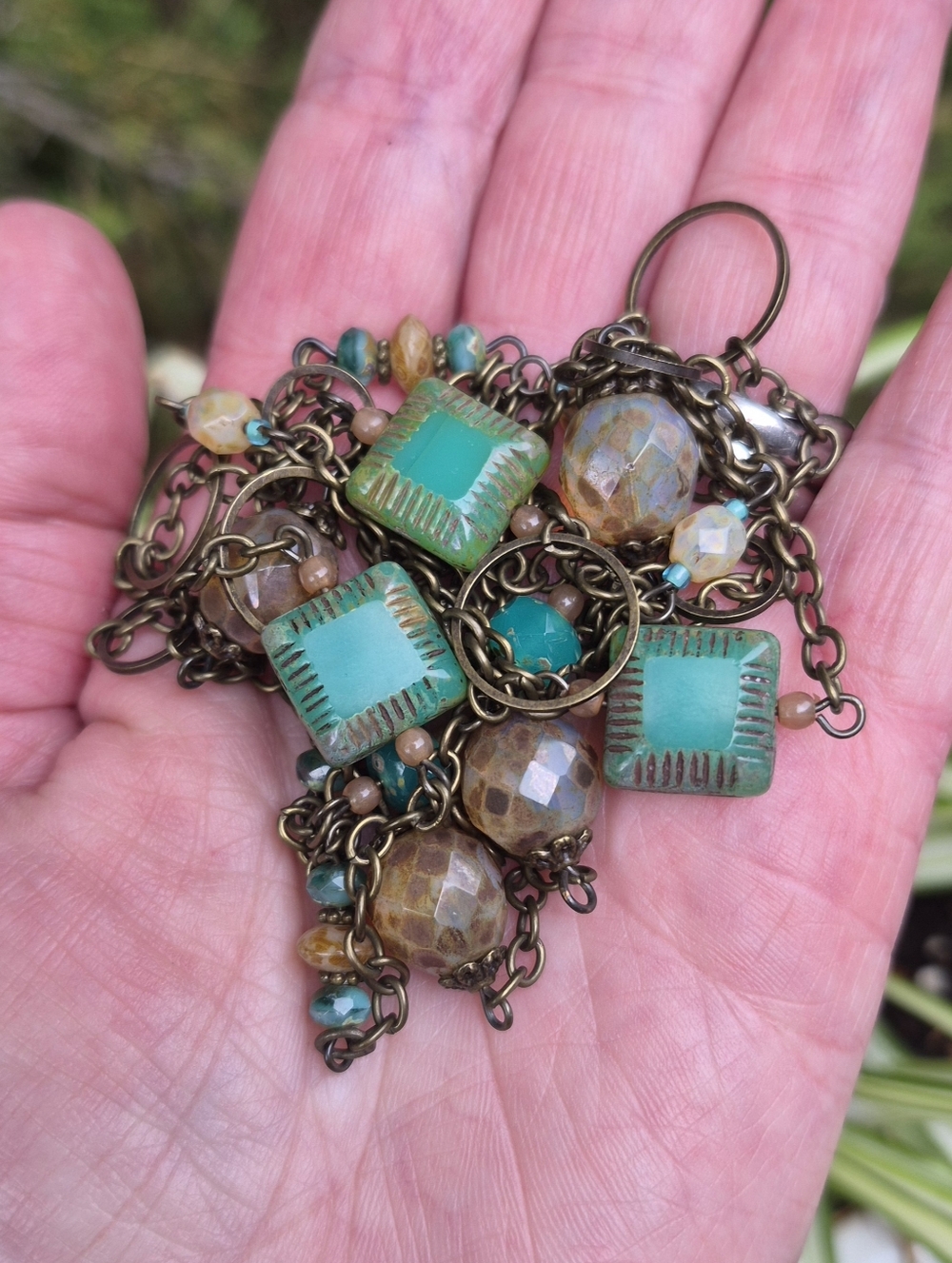 Artisan Uranium Chrysoprase Color Czech Glass Picasso Finish Beads Necklace 45" - Picture 5 of 5